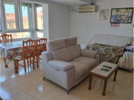 Venta de un piso en Torrejón de Ardoz photo 0