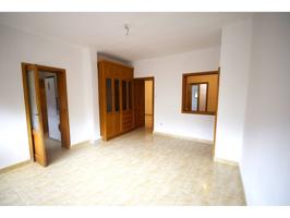 Venta de piso en Madrid Capital photo 0