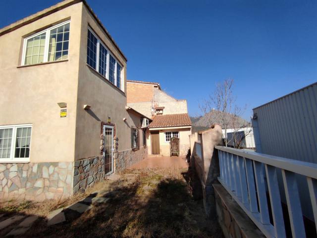 Villa En venta en Cocentaina photo 0