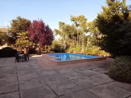 Villa En venta en Cocentaina photo 0