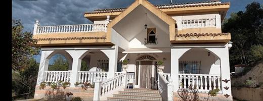 Villa En venta en Alcoy-Alcoi photo 0