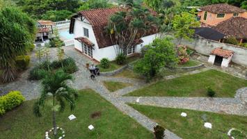 Finca turístico productiva en venta en Sopetrán, Antioquia (Colombia) – €406 000 – Vencambio photo 0