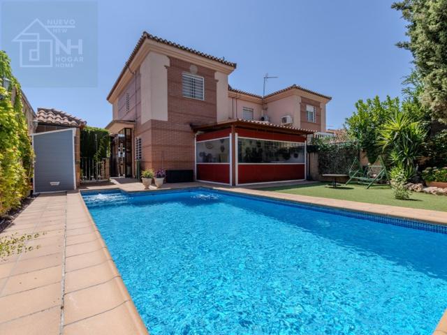 Villa En venta en Albolote photo 0