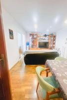 Piso En venta en Santa Coloma de Gramenet photo 0