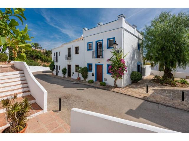 Casa En venta en Marbella photo 0