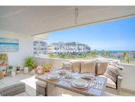 Venta de apartamento en Estepona photo 0