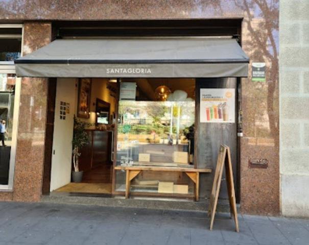 Local en Pl. Gal·la Placídia, 16, Barcelona photo 0