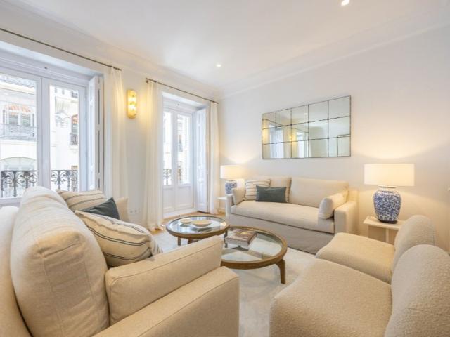 Piso En venta en Madrid photo 0