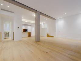 Piso En venta en Madrid photo 0