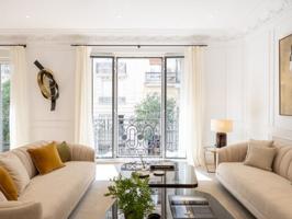 Piso En venta en Madrid photo 0