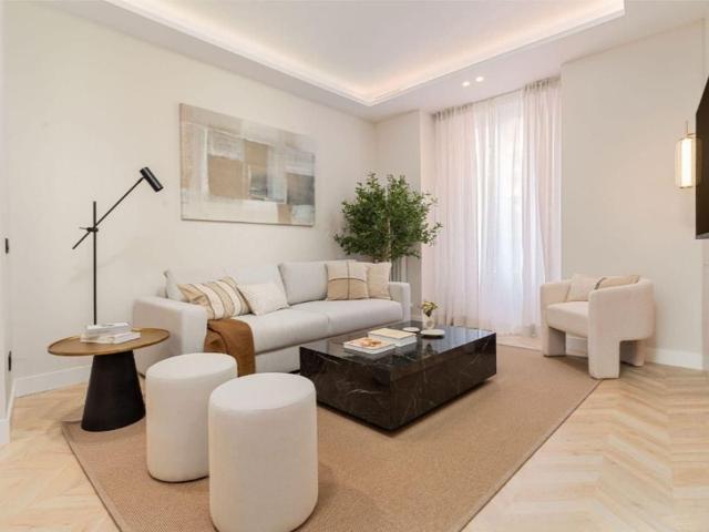 Piso En venta en Madrid photo 0