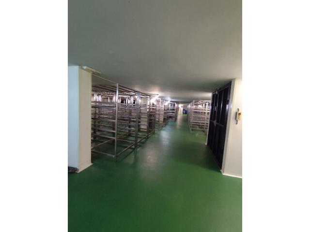 Industrial En venta en Barcelona photo 0