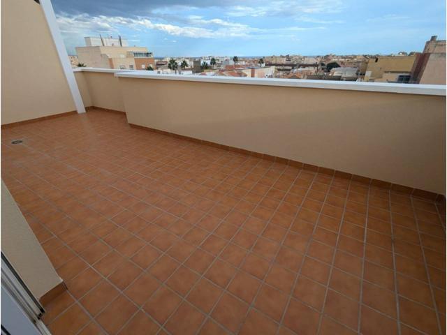 ATICO A ESTRENAR CON VISTAS AL MAR TERRAZA Y TRASTERO ROQUETAS photo 0