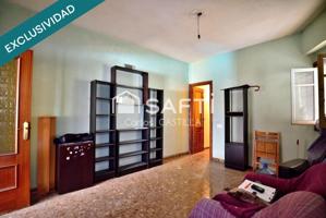 ¡ATENCION INVERSORES, PISO EN BENALUA PERFECTO PARA ALQUILAR POR HABITACIONES! photo 0