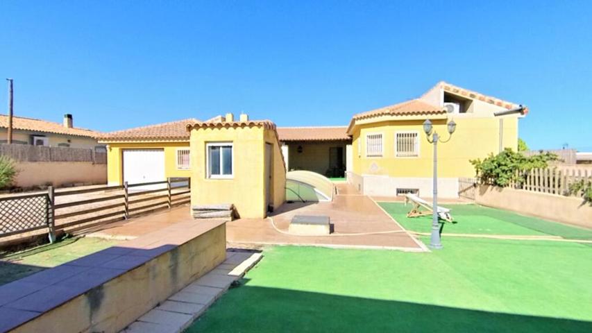 Tu Chalet te espera hasta con casa de invitados photo 0
