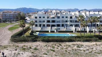 Exclusivo Dúplex de Lujo en Primera Línea de Playa Oliva Nova, Costa Blanca photo 0