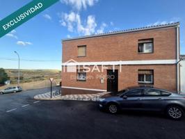 Despierta cada día con vistas inspiradoras desde la terraza de tu hogar photo 0