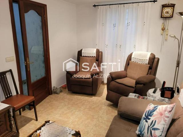 Preciosa casa lista para convertirse en su nuevo hogar photo 0