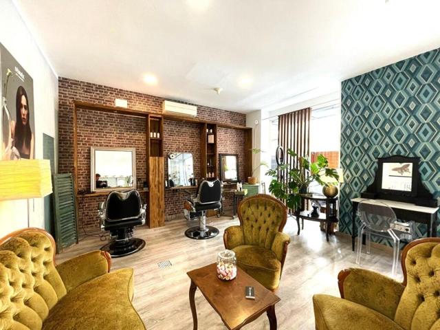 Traspaso - Peluquería (Productos orgánicos) en Palma. photo 0