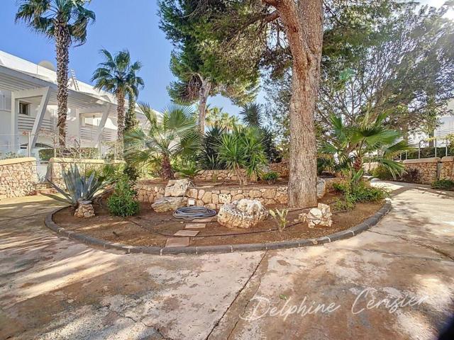 Planta baja en Cala Egos con amplia terraza privada al lado de la playa photo 0