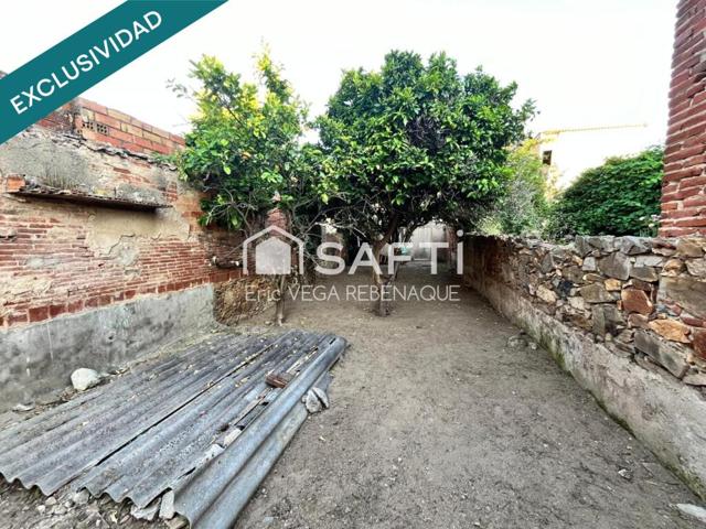 Terreno edificable a la venta en Pineda de Mar. photo 0