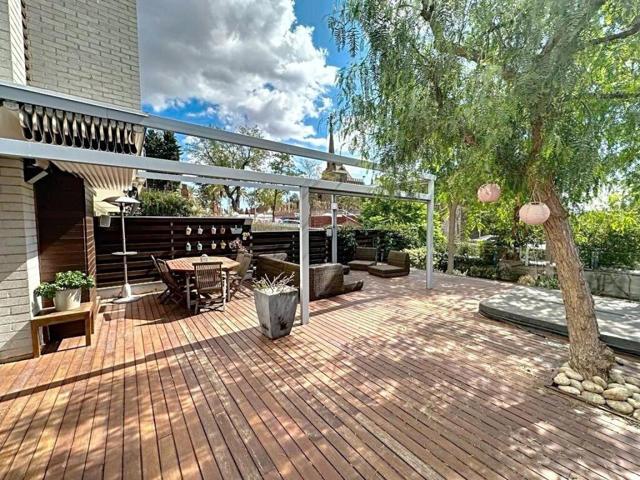 Espectacular Casa con jardín y vista en la Bonanova photo 0