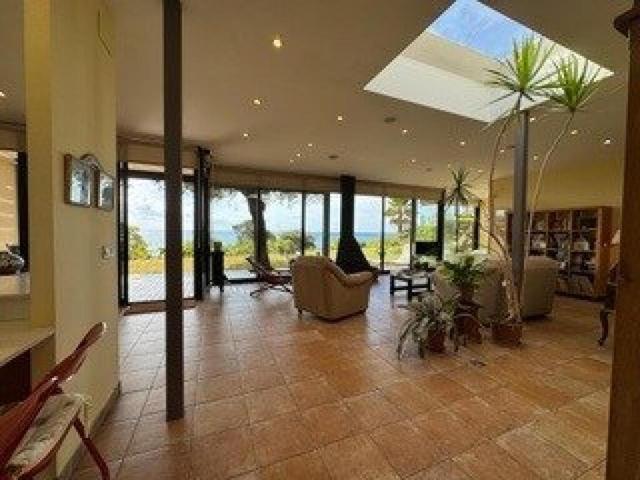 EXCLUSIVA CASA DELANTE DEL MAR EN SANT POL DE MAR photo 0