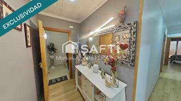 Oportunidad. ¡Dos en uno! Vivienda + local a la venta en Blanes! Magnifico piso de 115m2 completamente reformado mas garaje-local-almacén  de 63m2. photo 0