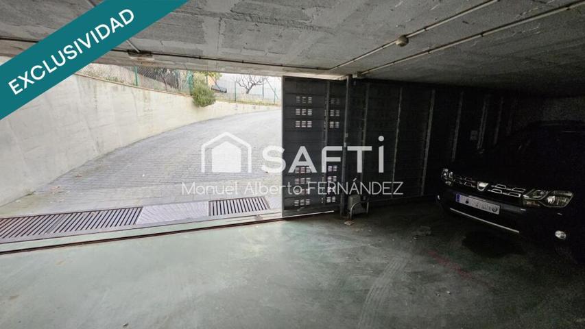 Plaza de Parking a la venta en Roger de Lluria 23, Tordera photo 0