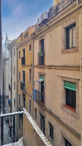 Piso de 145m2 a reformar completamente. photo 0