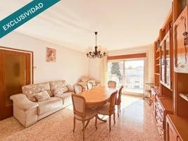 Un hogar lleno de luz, historia y nuevas oportunidades Centro Rubí photo 0