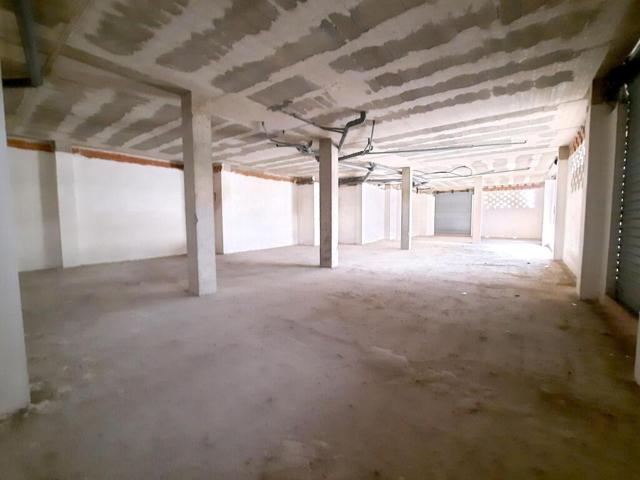 Gran local esquinero con múltiples posibilidades. photo 0