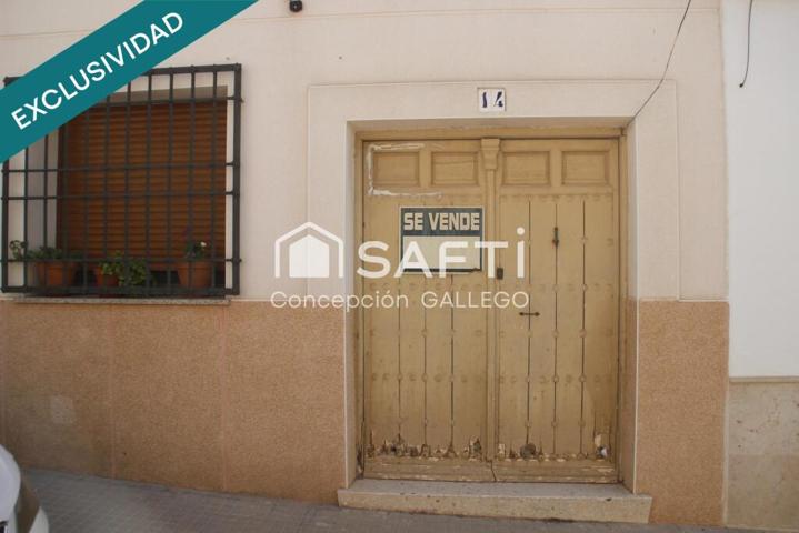 Casa solar para reconstruir, no se cobra comisión al comprador. photo 0