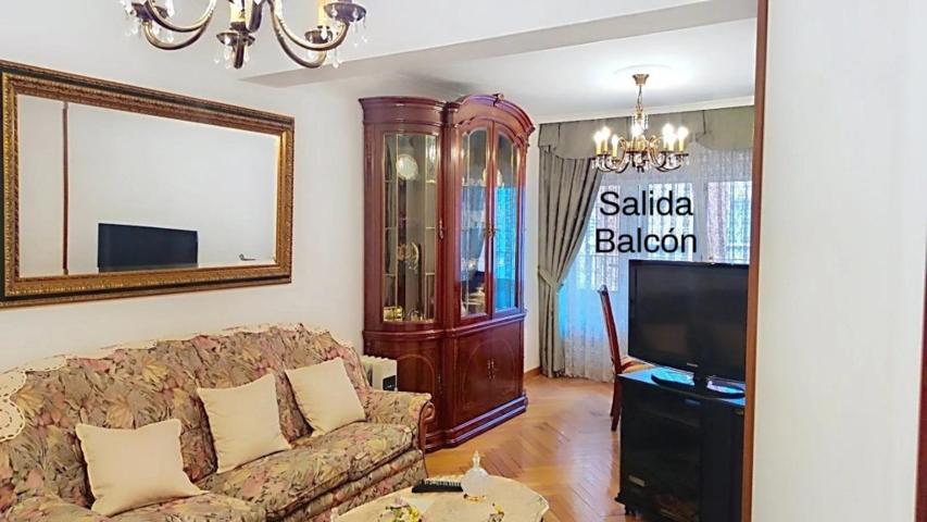 Vive en el Centro de Santiago de Compostela! Piso Amueblado de 3 Habitaciones photo 0