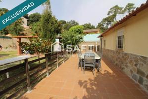 Pequeña y encantadora casa con parcela totalmente plana! photo 0