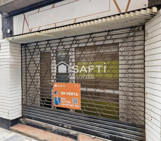 Local Comercial a 75 metros de la Playa en Roses, Costa Brava photo 0
