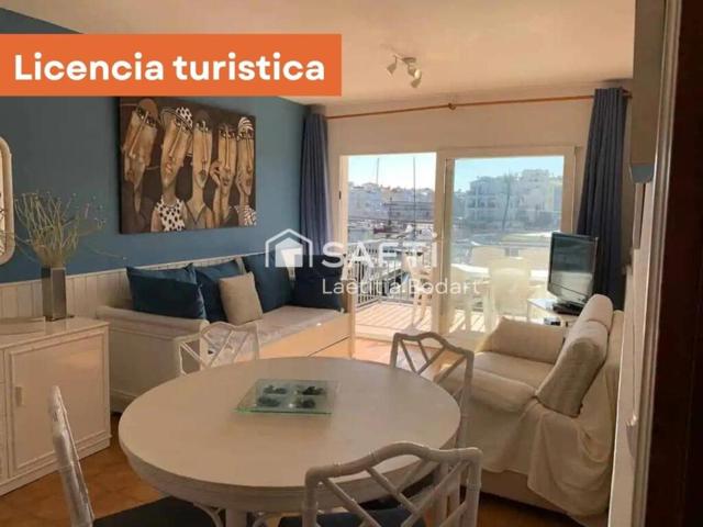 Amplio apartamento renovado de 2 dormitorios con terrazas y vistas al canal Empuriabrava photo 0
