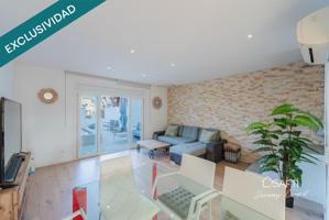 Casa con amarre privado en Empuriabrava photo 0