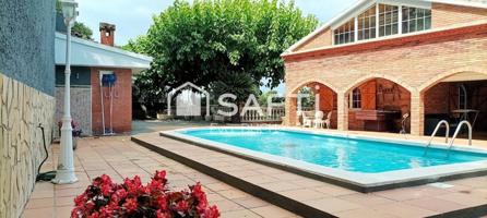 Tu oasis con piscina, buhardilla y licencia turística en Mas Altaba photo 0