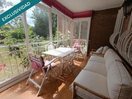 Piso de 4 habitaciones con ascensor, garaje, trastero y piscinas en urbanización privada. SIN COMISIÓN DE COMPRA. photo 0