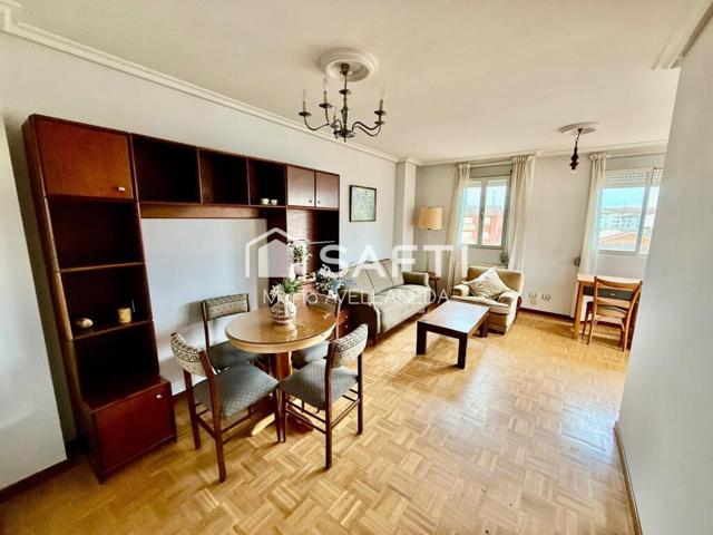 APARTAMENTO LUMINOSO Y BIEN DISTRIBUIDO. photo 0