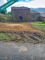 Casa Tradicional de Piedra para Reformar en Ortigueira (Galicia) con Amplia Finca de 2.600 m² photo 0