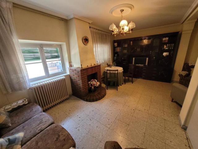 SE VENDE CASA EN CUELLAR photo 0