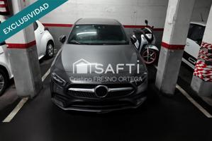 Plaza de parking amplia en Esplugues de Llobregat,en Calle Serra del Montsec,nº 28 photo 0