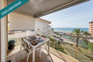 Tu paraíso con vistas al mar, piscina y jacuzzi. photo 0