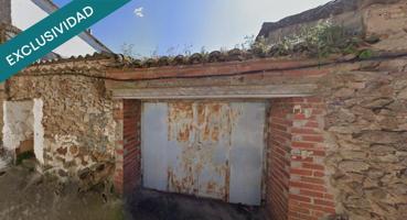 ¡Haz realidad la casa de tus sueños en Lagartera! photo 0