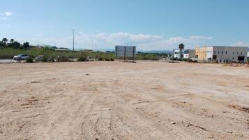 Excelente oportunidad de inversión en el Polígono Industrial LHorta Vella (Bétera). photo 0