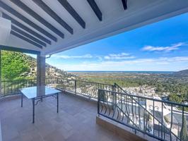 Villa 4 dormitorios en parcela amplia, zona segura La Sella photo 0