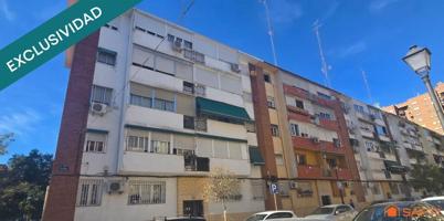 LUZ, AMPLITUD Y UBICACION: TU NUEVO HOGAR TE ESPERA EN VALLECAS photo 0