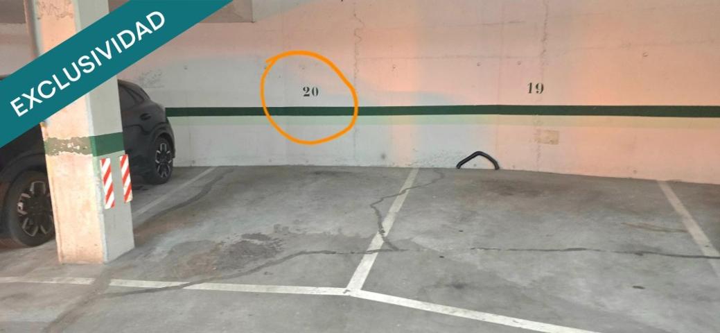 Plaza de Garaje en C-Batalla de Bailen 17 photo 0